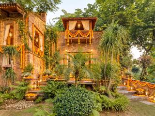 Hostie Chinar Haveli - 5BR heritage estate for intimate family stays and group retreats - 9