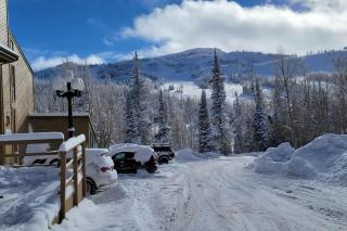 Aspen View Lodge 4 bed 3 ba, Sauna, Washer Dryer, Mtn Views - Brian Head - 7