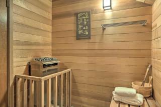 Aspen View Lodge 4 bed 3 ba, Sauna, Washer Dryer, Mtn Views - Brian Head - 1