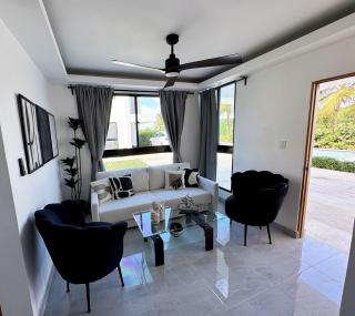 Relax & Fun Villa, Golf Cart & Electricity Included - 8