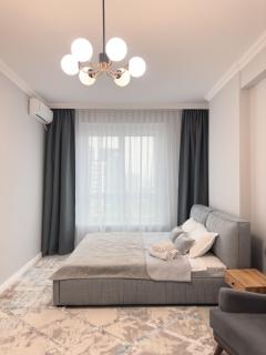Central Avenue Suites - 0