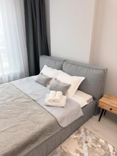 Central Avenue Suites - 2