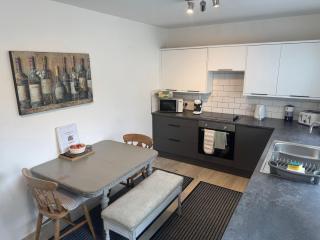 Apartment 61 - 2