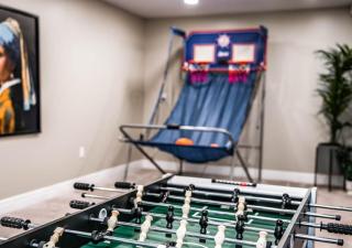 5BD Jungle Oasis - Hot Tub - BBQ - King Bed - Games - AC - 7