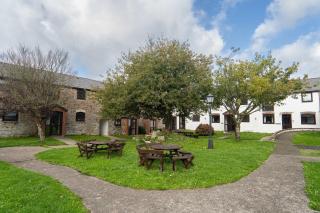 Spacious 2 Bed Holiday Cottage with Views nr Bude - 2