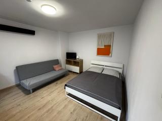Home4You Chorzów, Tanie Spanie, Self Check-in - 9