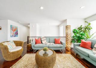 Spacious 6BDR Oasis - Sleeps 17 - Garage - Fireplace - 5