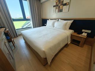 VP Sisaked Hotel - 4