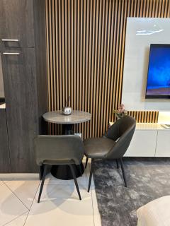 Unique Luxury Apartments At Loxwood House - 1