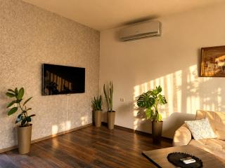 Golden Hills Villa - 9