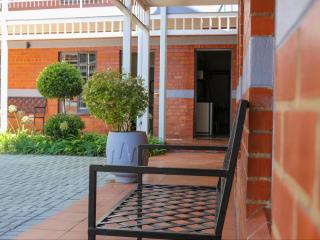 The Cannon Lodge - Newcastle - 8