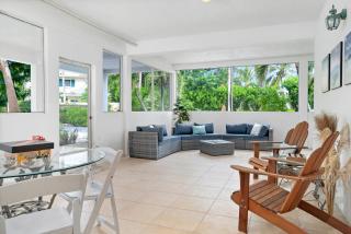 Relaxing Island Retreat Steps to Grace Bay Beach - 5