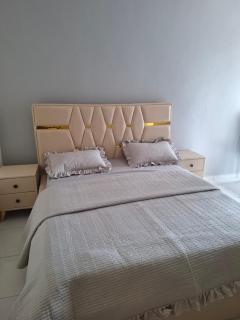 White Home Apartment - 4