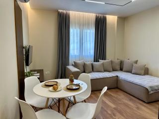 MAJA Central Apartments - 10 min walk to city center - 9