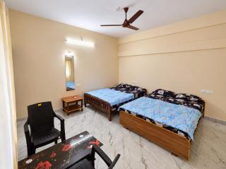 Shri Krishna Homestay - 7