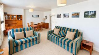 Bayards - Pet Friendly, Central Dartmouth - 0
