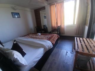 Vaishnavi Homestay And PURE VEG RESTAURANT - 8