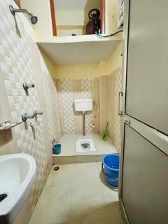 Kalika Inn Hotel and Lodge - 5