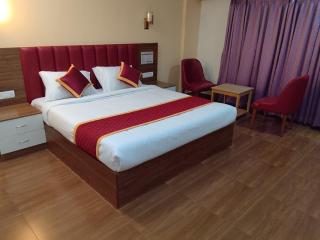 Regal Suites Hotel Rooms Bommasandra - 7