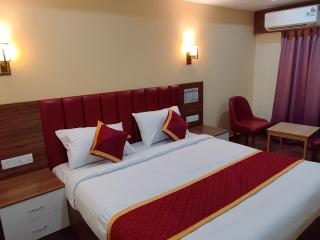 Regal Suites Hotel Rooms Bommasandra - 8