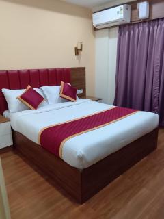 Regal Suites Hotel Rooms Bommasandra - 9