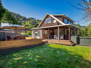 Aroha at Tata - Golden Bay Holiday Home - 0