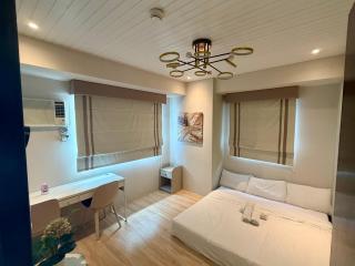 Amazing Sunrise View, Max 5 Adult 2 kids, 2 BR with 65 inch Smart TV, Pet Friendly - 9