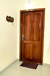 Krishnarpanam Studio Apartment 150m From North Nada Guruvayur - 3