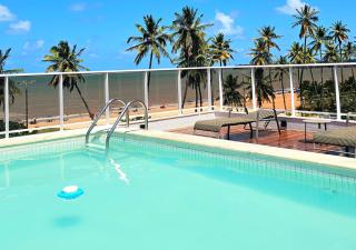 Flat Beira-Mar de 2 Quartos no Puerto Ventura, Cabo Branco, com Piscina e Garagem - 0