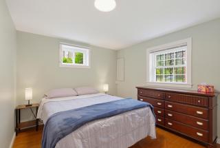 Private Suite Nestled in Lower Level of Home - Arlington - 2