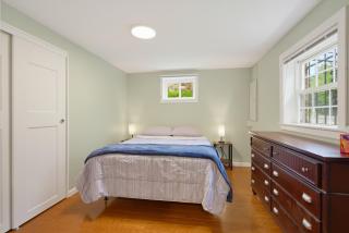 Private Suite Nestled in Lower Level of Home - Arlington - 1
