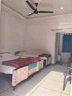 Hotel Ramnivas - 2