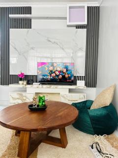 Maison Blanc - 8