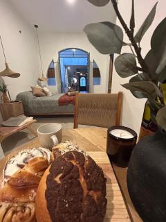 5min to Cathedral-Suite wpvte full kitchen-SmartTV - 1