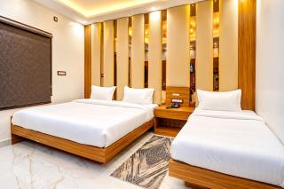 Hotel Shri Sai Palace Near Shree Ram Mandir Ayodhya - 5