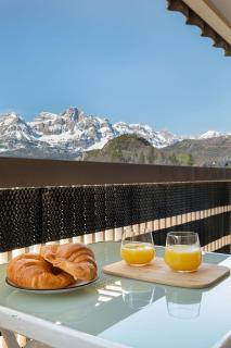 Relax en Pirineo l Vistas l Wifi l Balcón - 7