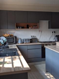 Newly renovated 3 bedroom house in Leopards Hill - 1
