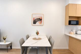 Brand New 3BR Family Townhouse & 500m to Train & Gated Community &Free Parking - 3