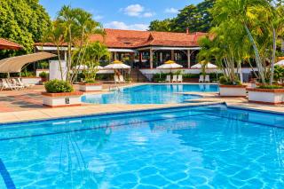 Hotel Girardot Resort by On Vacation - 0