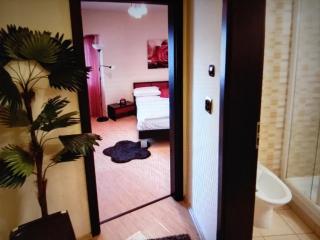 Liebevoll Eingerichtetes Apartment mit Besonderem Charakter und Angenehmer Wohnatmosphäre für Eine Schöne Zeit fern vom Alltag - 5