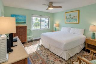 Townhouses In The Cay - A1 - 6