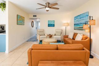 Townhouses In The Cay - A1 - 3