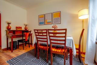 Walk to Light Rail & Local Eats: Cozy Duplex - 7