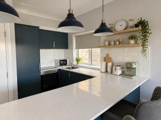 Stylish City Retreat 2 - sleeps 6 - 6