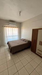 Apto completo, aconchegante e bem localizado - 0