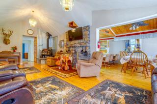 Rustic Home w/ Patio, 1 Mi to Sunset Beach! - 8
