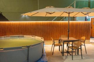 Casa Bairro Glória com PISCINA - CHURRASQUEIRA - 4 PESSOAS - PRAIA com Turismo de Compras - 2 quartos com ar condicionado split - 100 metros da Chocolates Garoto - 2 vagas de garagem - Rede para Descanso e Wi-Fi 600 megas - Melhor localização! - 6