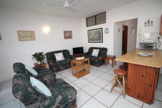 Uvongo Cabanas 3B - Margate - 1