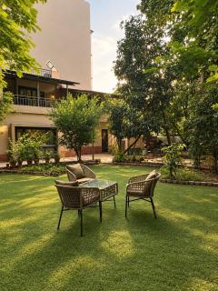 Garden Villa Retreat - 6