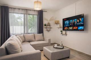 Garden Villa 5mins to Beach Calodyne North - 2